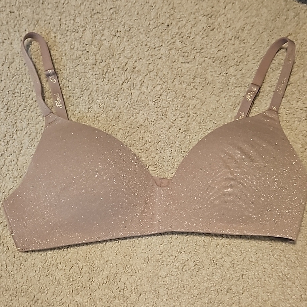 PINK Wear Everywhere Wireless Push Up Bra